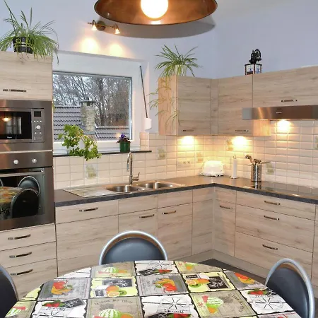 A Perfectly Situated In Between The Town Centre And The Forest